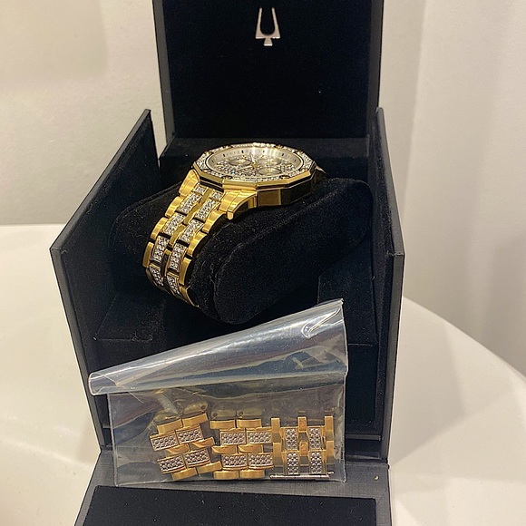 Men’s OCTAVA CRYSTAL BULOVA stainless steel gold watch 43mm - Picture 6 of 11